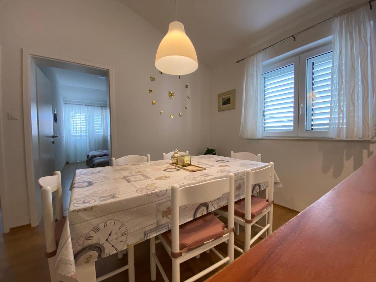 Apartmani Mare Башка-Вода Экстерьер фото