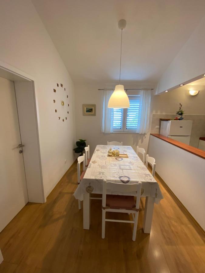 Apartmani Mare Башка-Вода Экстерьер фото