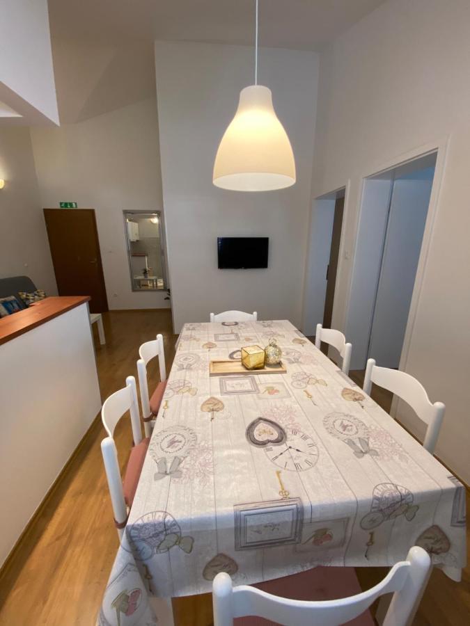 Apartmani Mare Башка-Вода Экстерьер фото